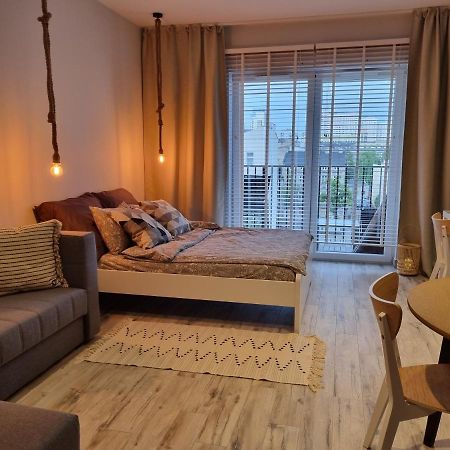 Apple Apartments - Gdanska Prywatne Miejsce Parkingowe Lodz  Luaran gambar